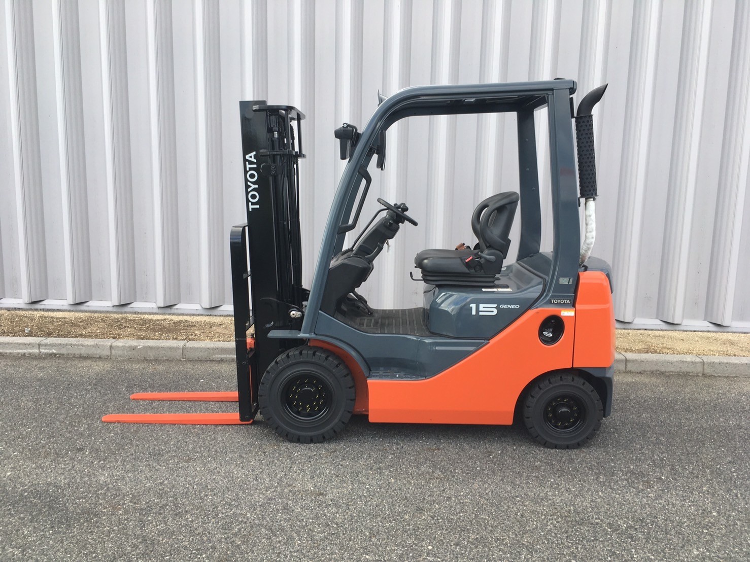 【非売品】トヨタ ラジコン フォークリフト 8FG/8FD25 未開封 非売品】トヨタ ラジコン フォークリフト 8FG/8FD25 未開封