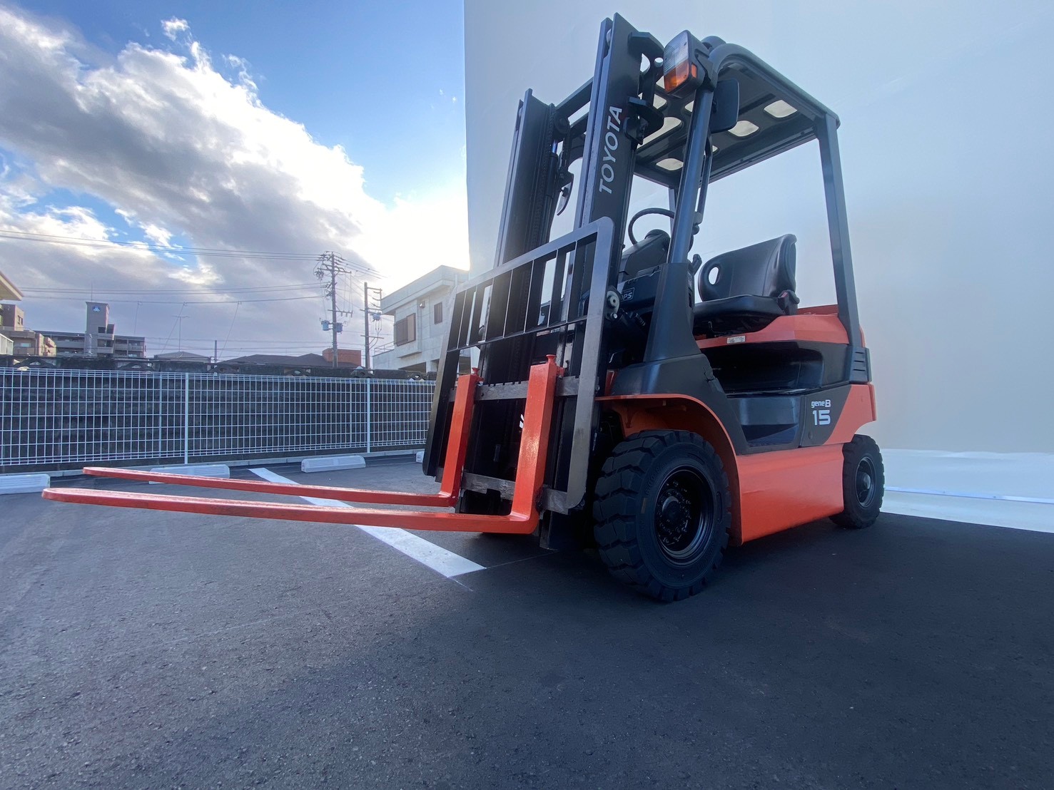 トヨタ中古フォークリフト【8FB15】人気のバッテリーカウンター車！