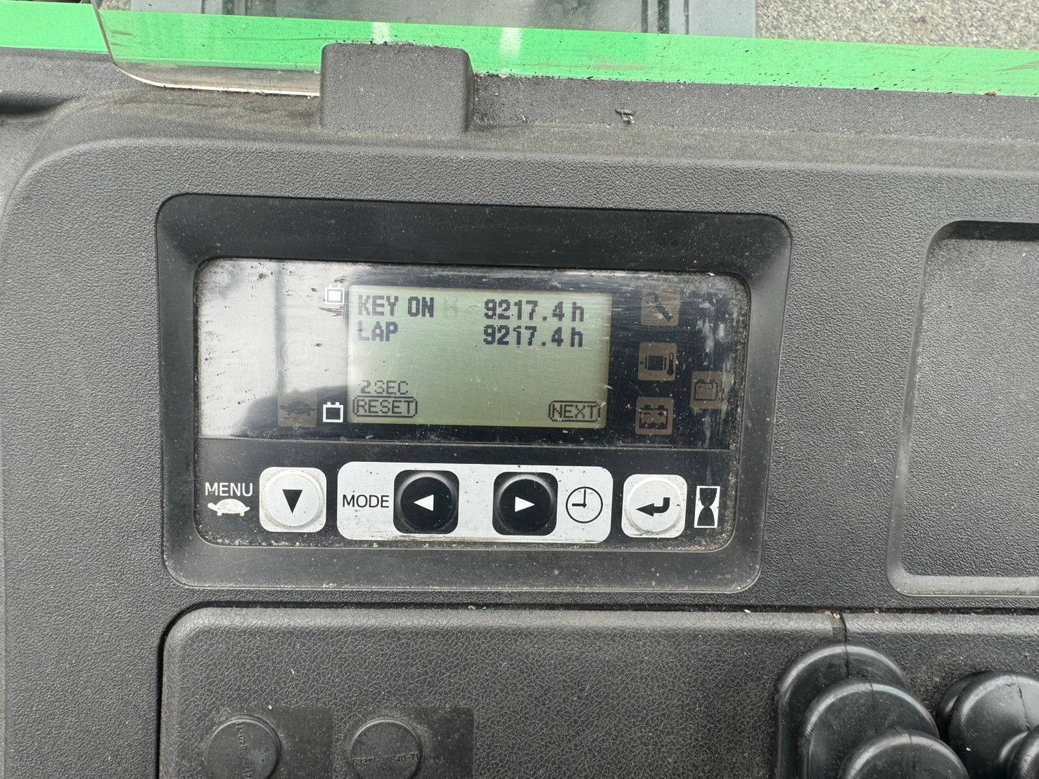 トヨタ中古フォークリフト【8FBRS15】［No.27］