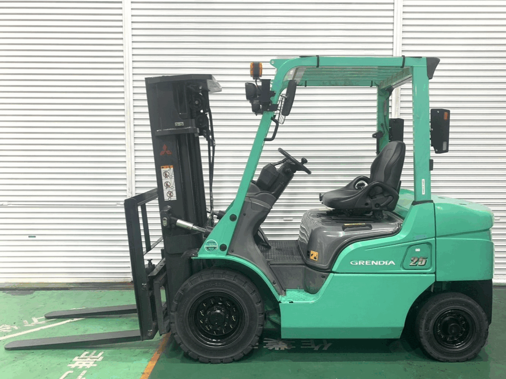 三菱新中古フォークリフト【KFDE25T】2019年式ディーゼルカウンター