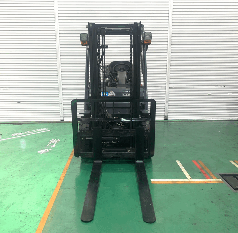 トヨタ中古フォークリフト【02-8FG25】［No.67］使用時間少なめ！