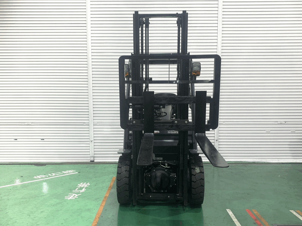 トヨタ中古フォークリフト【02-8FG25】［No.67］使用時間少なめ！