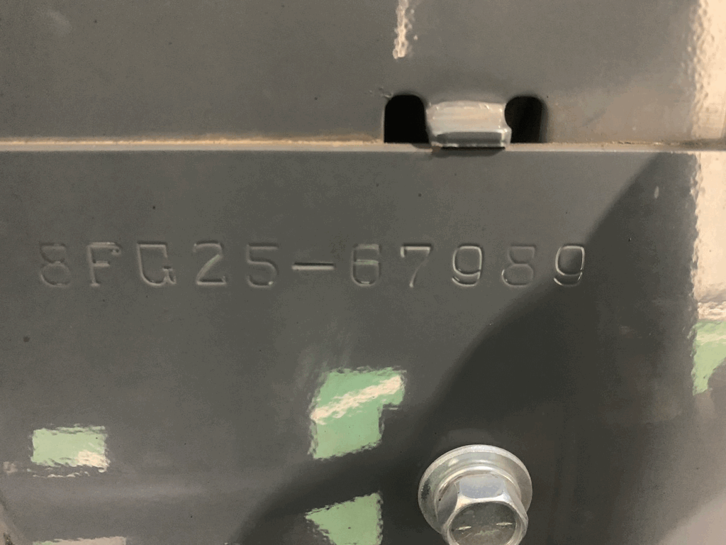 トヨタ中古フォークリフト【02-8FG25】［No.67］使用時間少なめ！