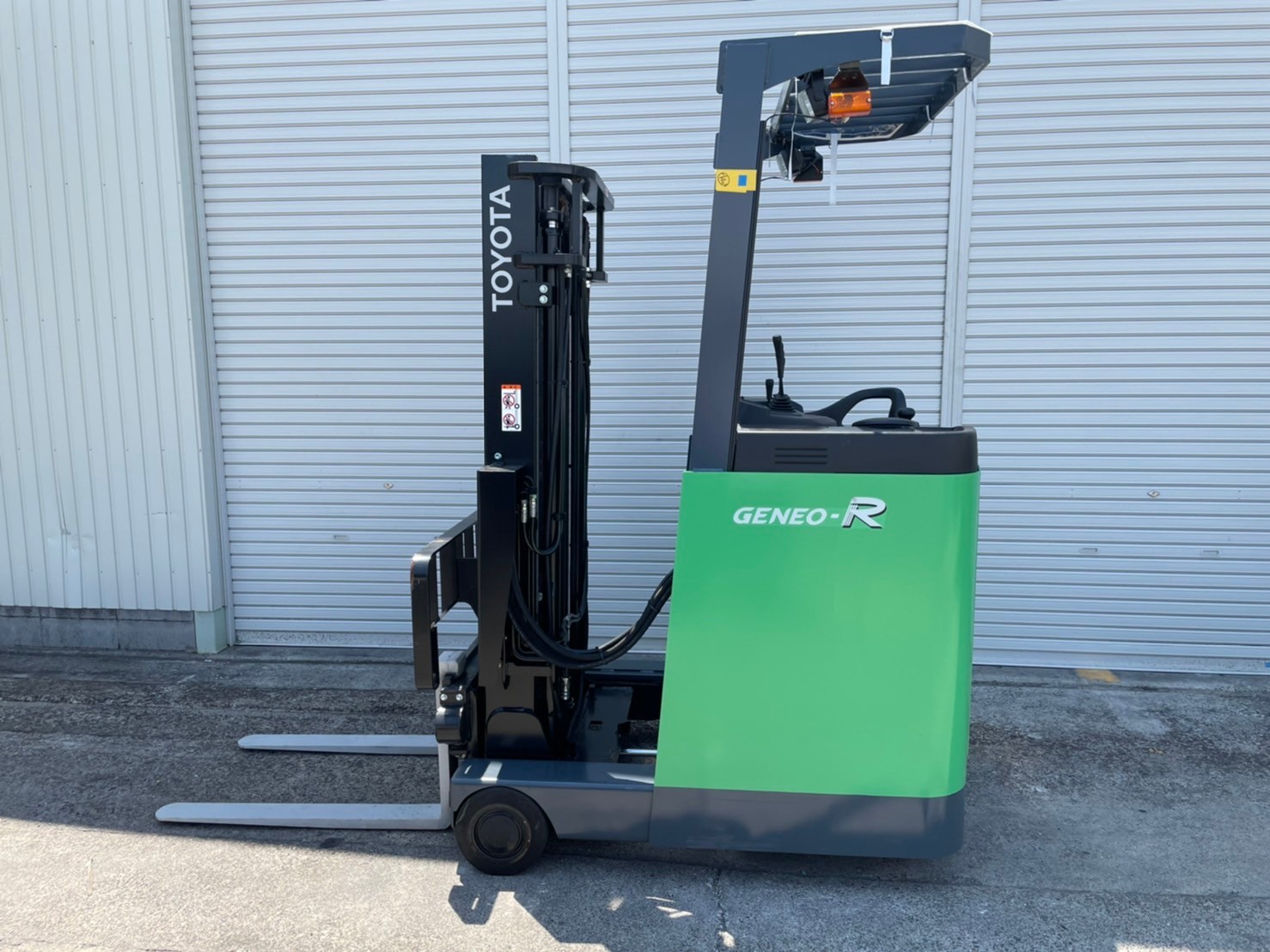 トヨタフォークリフト7FBRK9揚高2700MM11336H16年式(A329) トヨタフォークリフト7FBRK9揚高2700MM11336H16年式(A329) 大阪府堺市