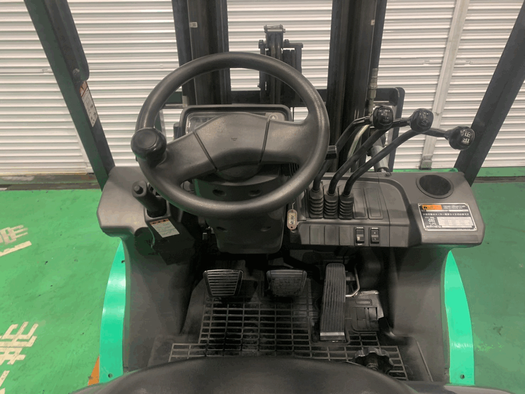 三菱中古フォークリフト【KFDE25P-1】 便利なサイドシフト付き