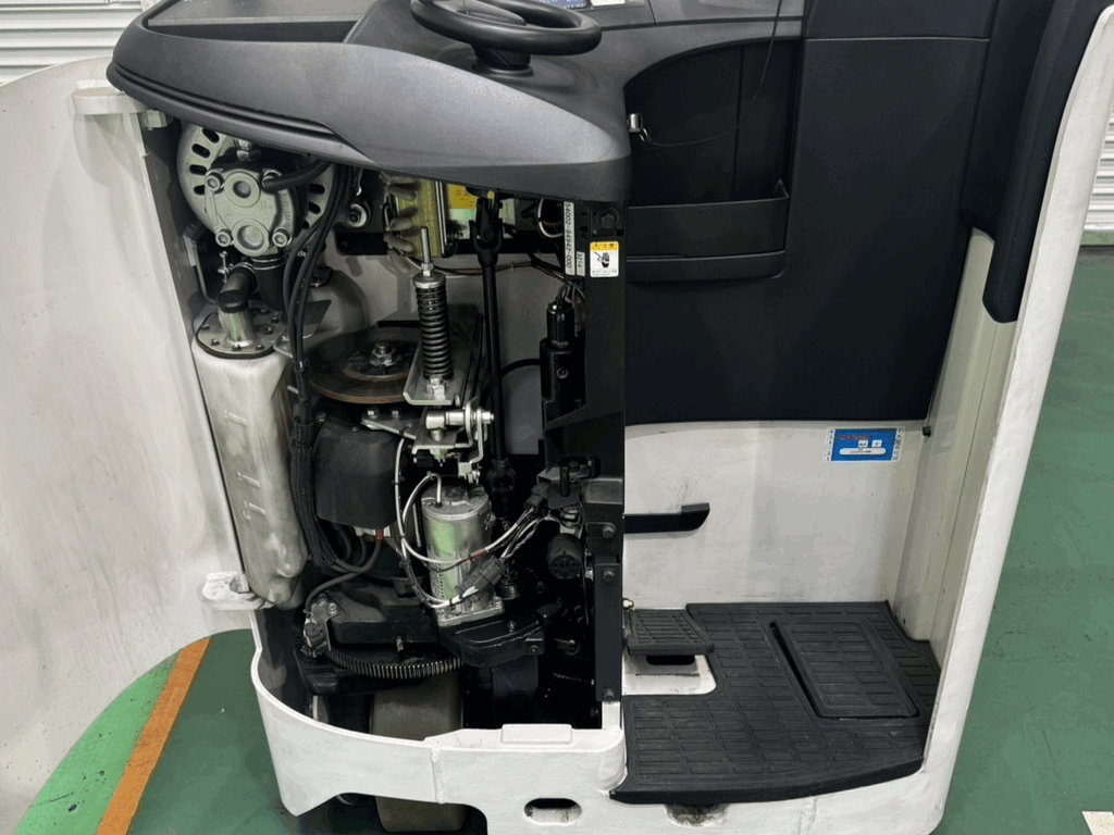 二チユリーチフォークリフトFBRMA13-H70-400 8983H(A294） 二チユ