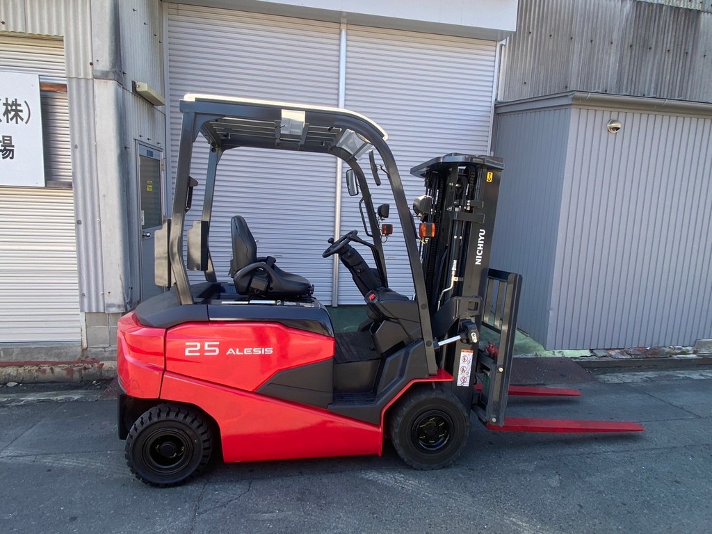 ニチユ中古フォークリフト【FB25P-80-3F430SF】［No.207］屋内作業に最適なフルフリーマスト！