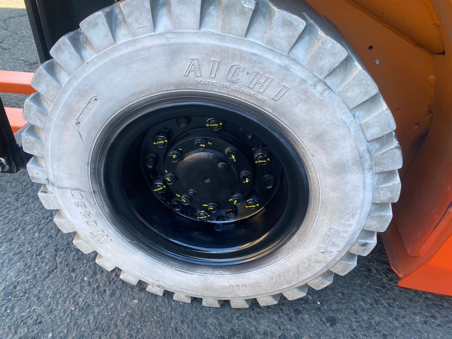 トヨタ中古フォークリフト【02-8FG15】［No.212］高所作業に最適な車両！