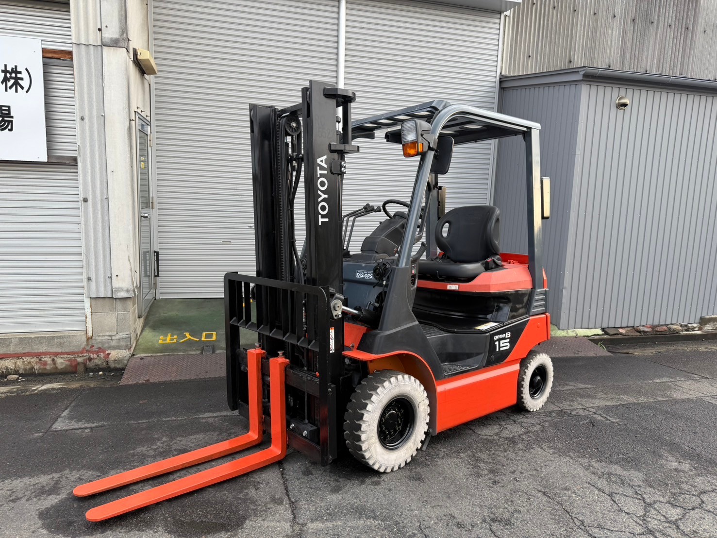 トヨタ中古フォークリフト【8FBL15】人気のバッテリー車！