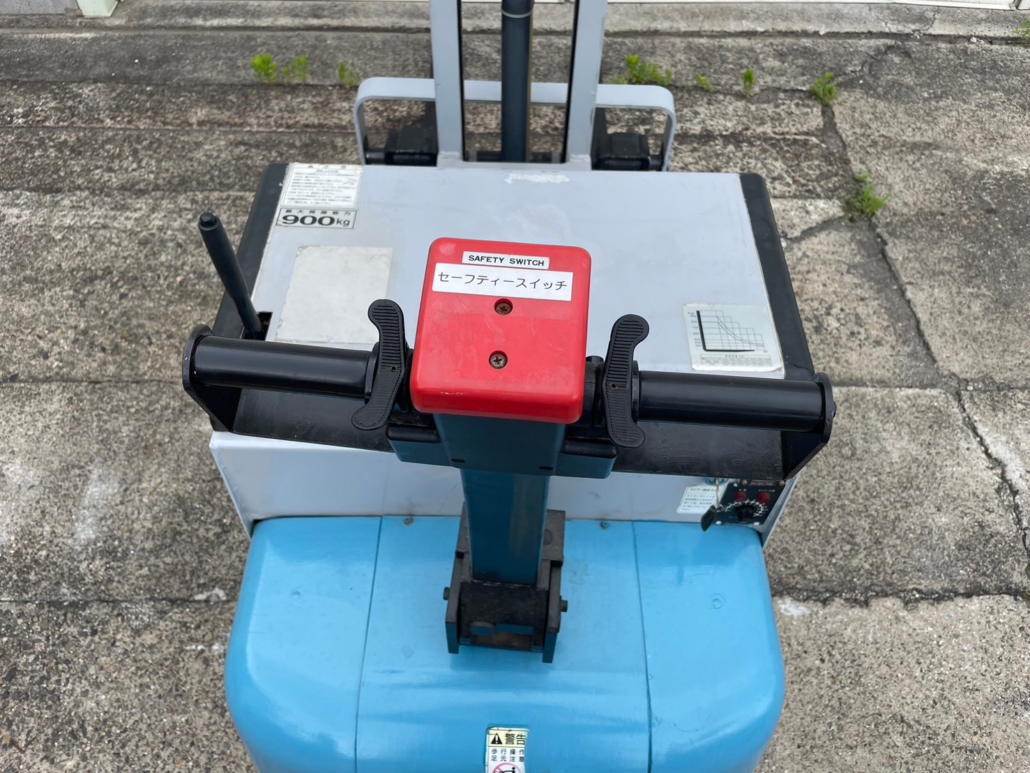 トヨタ中古フォークリフト【2HFW9】［No.1002］倉庫内の作業に便利なウォーキーです！