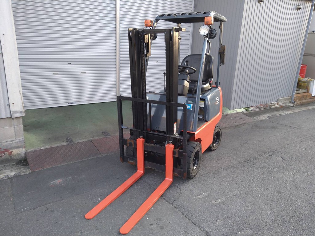 トヨタ中古フォークリフト【3FGL9】人気のトヨタカンター車入荷！おすすめです！［No.1003］ | 中古フォークリフト | フォークリフト の中古販売・買取・レンタル・メンテナンスならフジ自動車工業株式会社