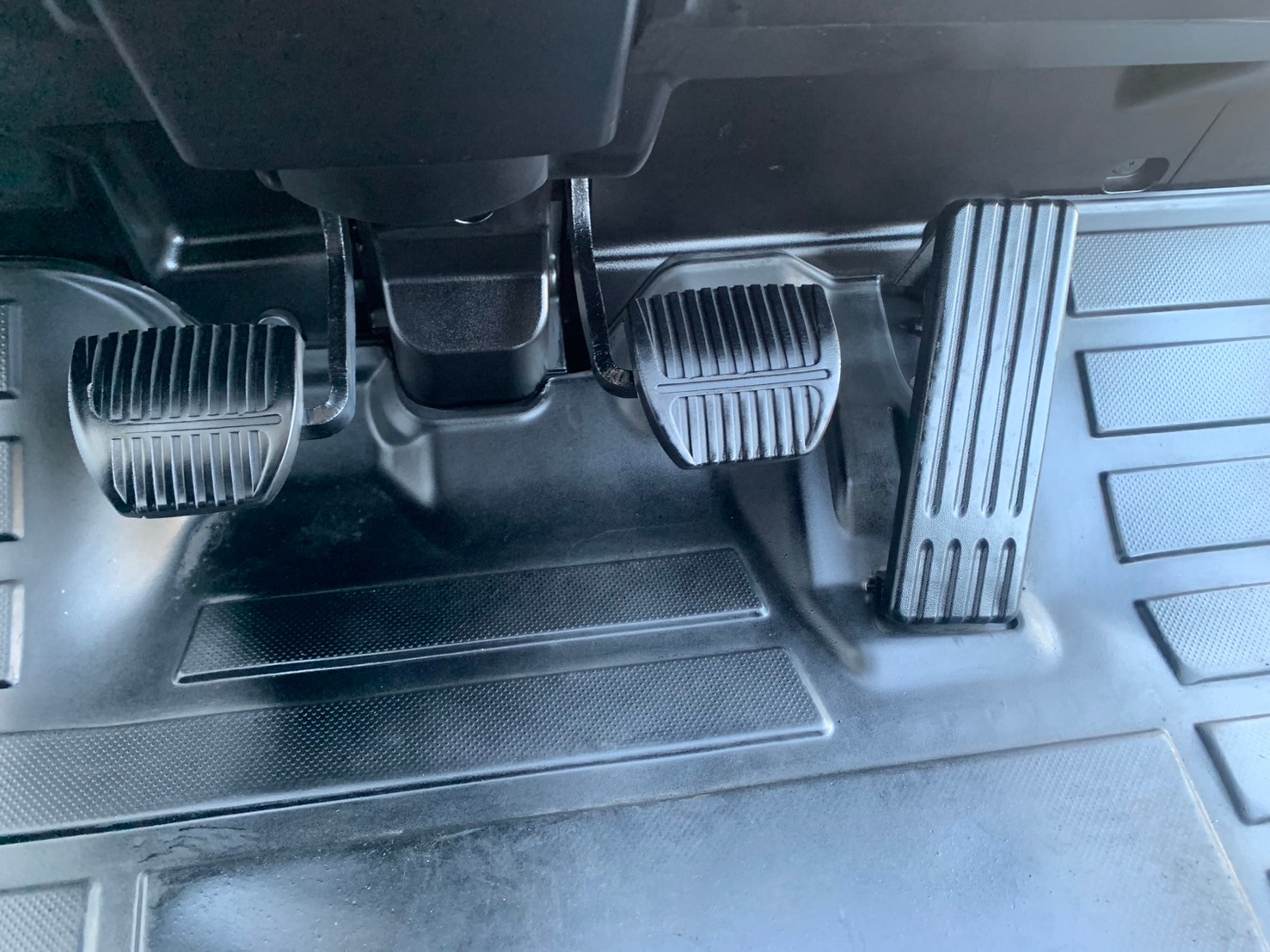 トヨタ中古フォークリフト【8FG40】最大荷重3.15t！最大揚高3m！オールマイティに活躍します！［No.1007］