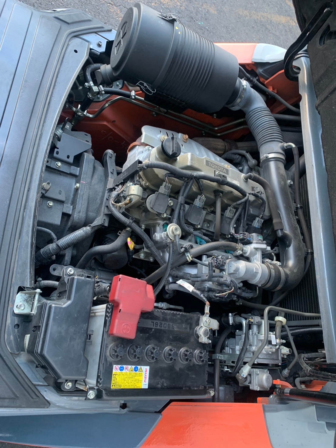 トヨタ中古フォークリフト【8FG40】最大荷重3.15t！最大揚高3m！オールマイティに活躍します！［No.1007］