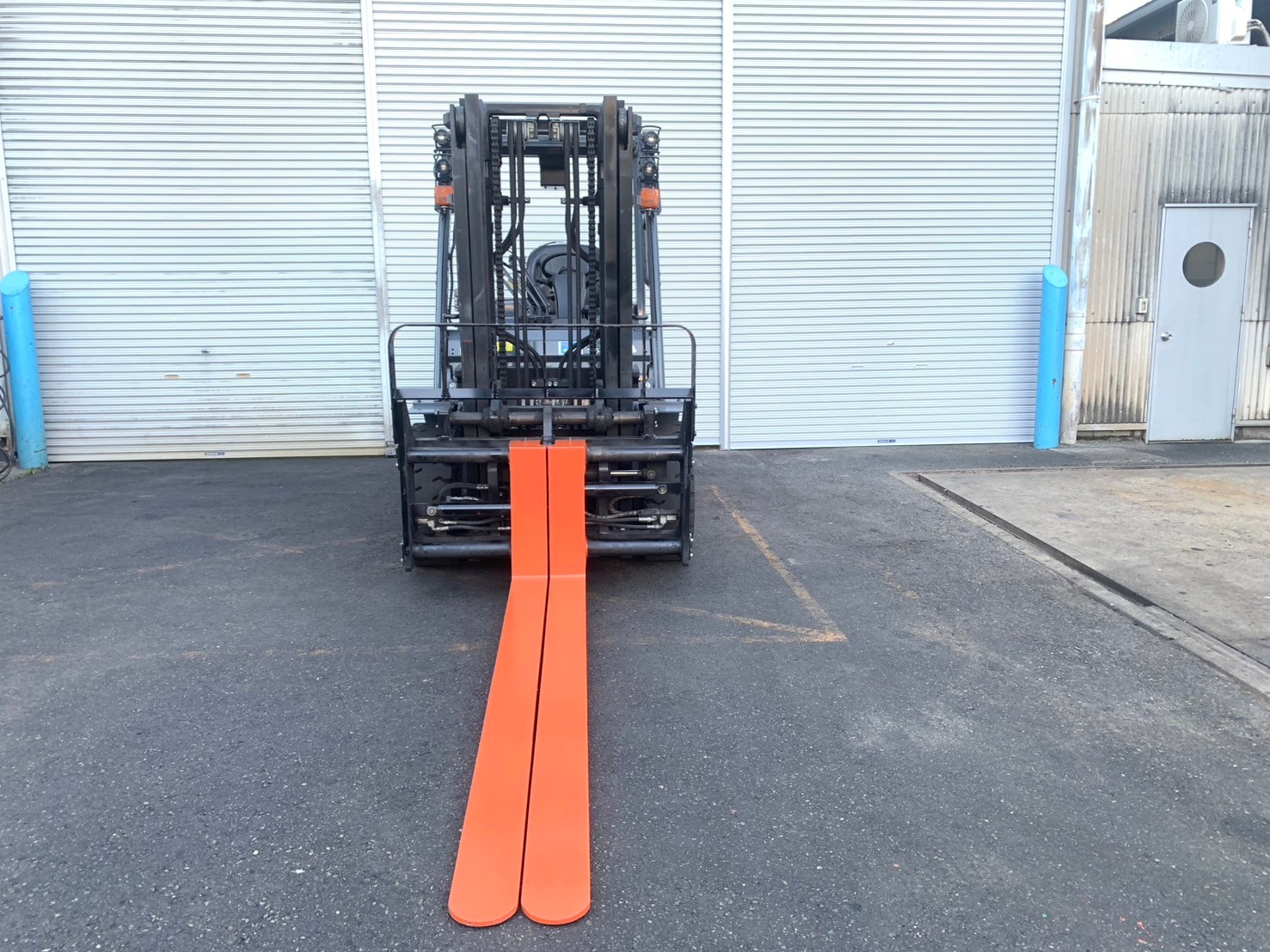 トヨタ中古フォークリフト【8FG40】最大荷重3.15t！最大揚高3m！オール