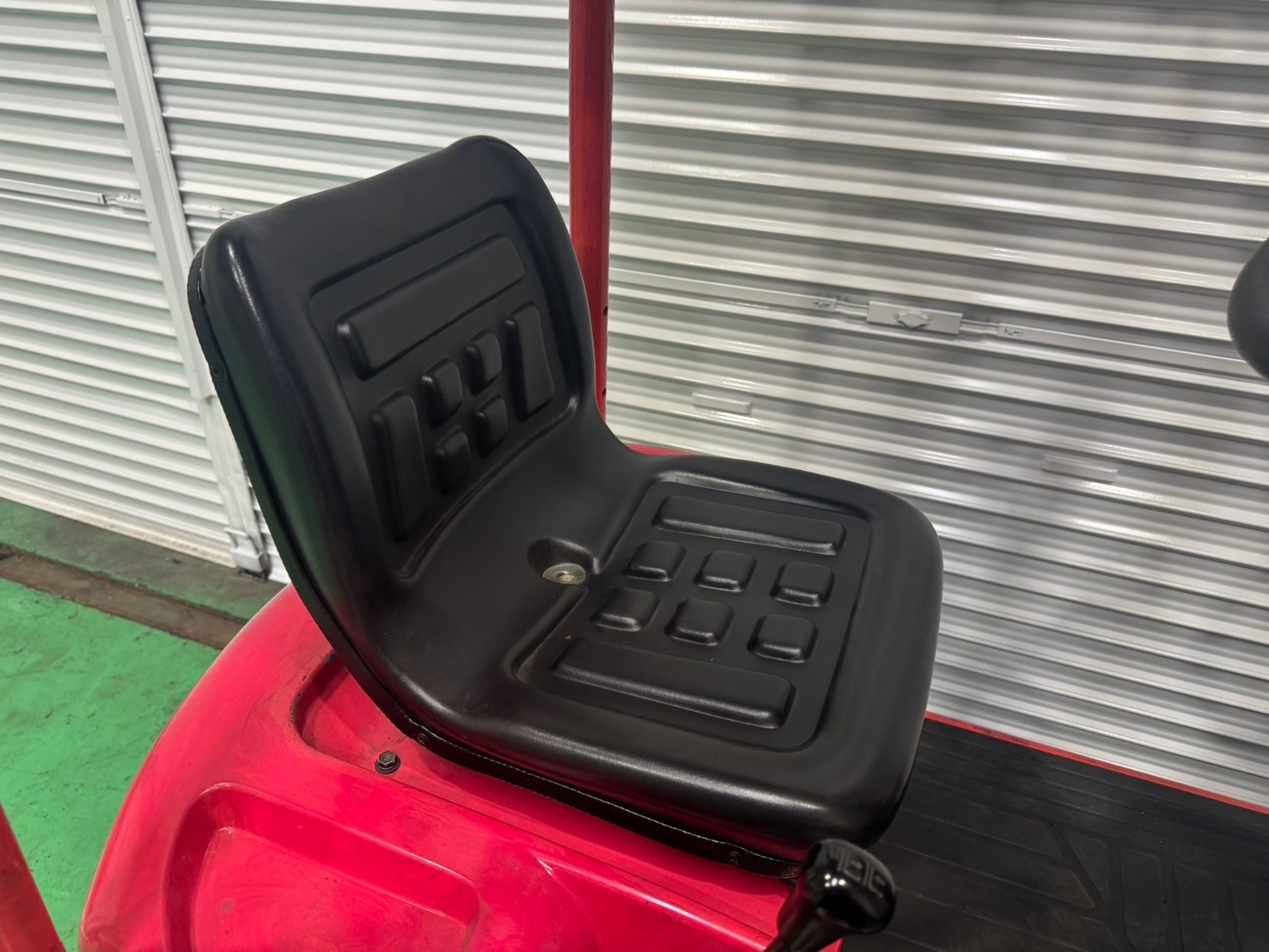 トヨタ中古フォークリフト【3FBK9】［No.90］屋内作業に最適！詳しくはスタッフまで！