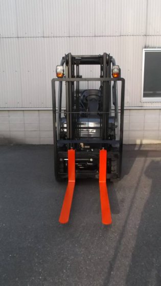 トヨタ Toyota 中古フォークリフト forklift ガソリン 2013年式 サイドシフト 3Mマスト