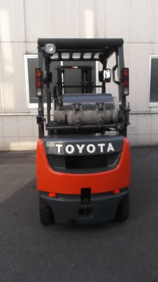 トヨタ Toyota 中古フォークリフト forklift ガソリン 2013年式 サイドシフト 3Mマスト
