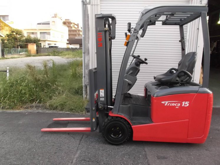 ニチユ NCHIYU 中古フォークリフト forklift バッテリーカウンター3輪タイプ サイドシフト 2012年式