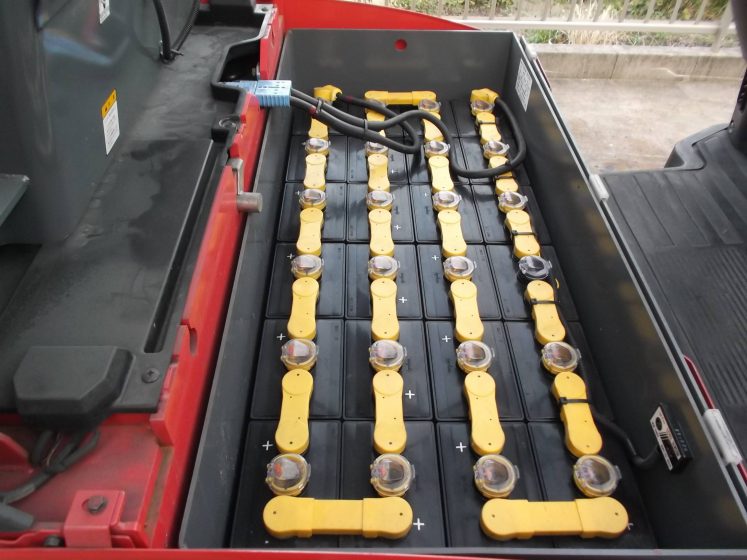 ニチユ NCHIYU 中古フォークリフト forklift バッテリーカウンター3輪タイプ サイドシフト 2012年式