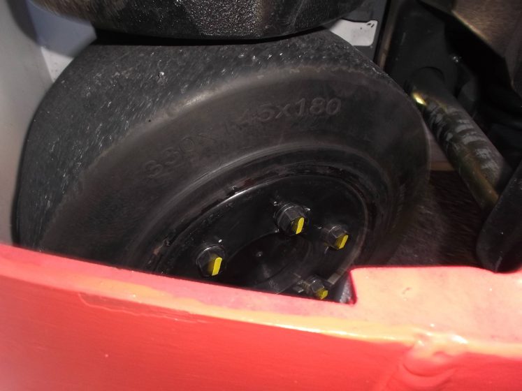 ニチユ NICHIYU 中古フォークリフト forklift バッテリーリーチ 2014年式 3段フルフリーサイドシフト 5.5mマスト