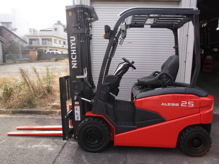 ニチユ NCHIYU 中古フォークリフト forklift バッテリーカウンター 3段フルフリー5Mマスト サイドシフト