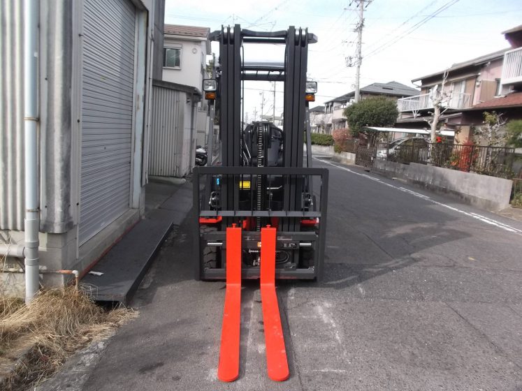 ニチユ NCHIYU 中古フォークリフト forklift バッテリーカウンター 3段フルフリー5Mマスト サイドシフト