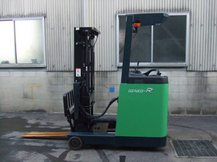 トヨタ TOYOTA 中古フォークリフト forklift バッテリーリーチ 2008年式 3段フルフリー 4.5Mマスト