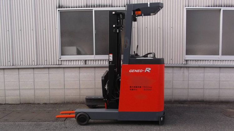 トヨタ Toyota 中古フォークリフト forklift バッテリーリーチ 2016年式 3.3Mマスト