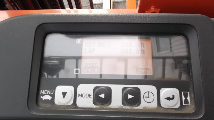 トヨタ Toyota 中古フォークリフト forklift バッテリーリーチ 2016年式 3.3Mマスト
