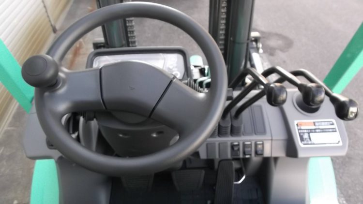 三菱 MITSUBISHI 中古フォークリフト forklift ディーゼル 2017年式 全回転フォーク 2段4mハイマスト